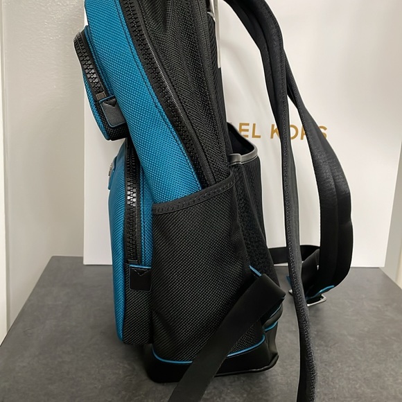 NWT Micheal’s Kors Kent Sport backpack - Picture 5 of 8